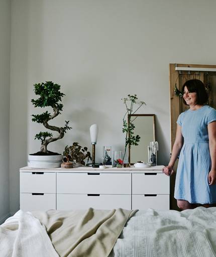 家里擺一盆綠植，
辦公家具家具給生活增添一點小確幸