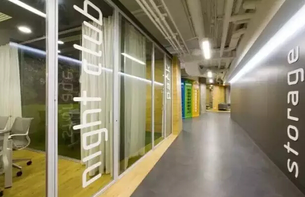 辦公家具配套設(shè)計