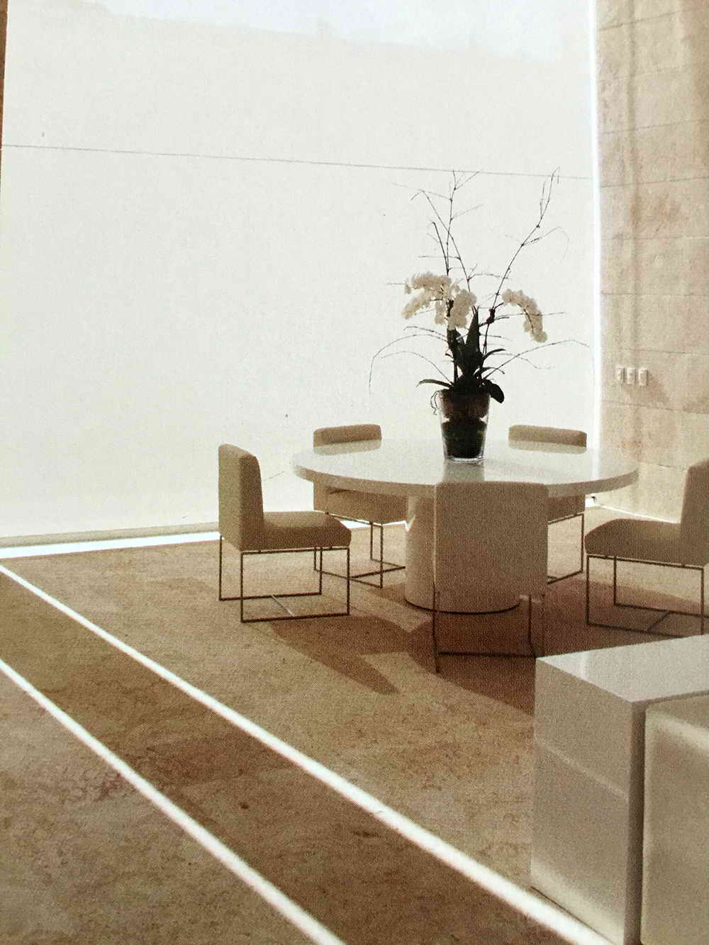 南京凡順辦公室家具廠為您推薦一系列經(jīng)典的辦公環(huán)境布置設(shè)計(jì)方案