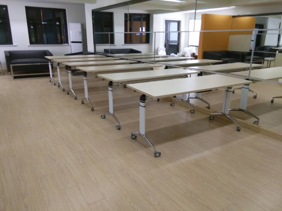 折疊式會(huì)議桌